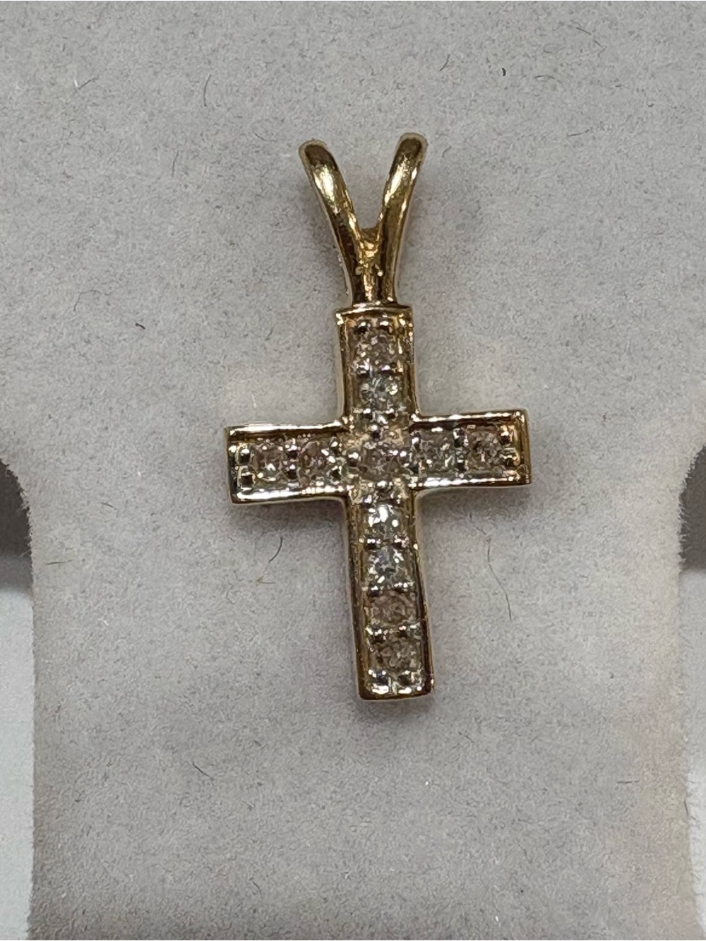 14K yellow gold diamond cross pendant